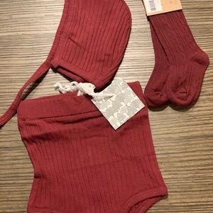 12-18 months hat, bloomers and knee high socks set